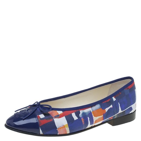 CHANEL Multicolor Abstract Printed Patent Leather CC Cap Toe Ballerina Flats - Picture 1 of 14